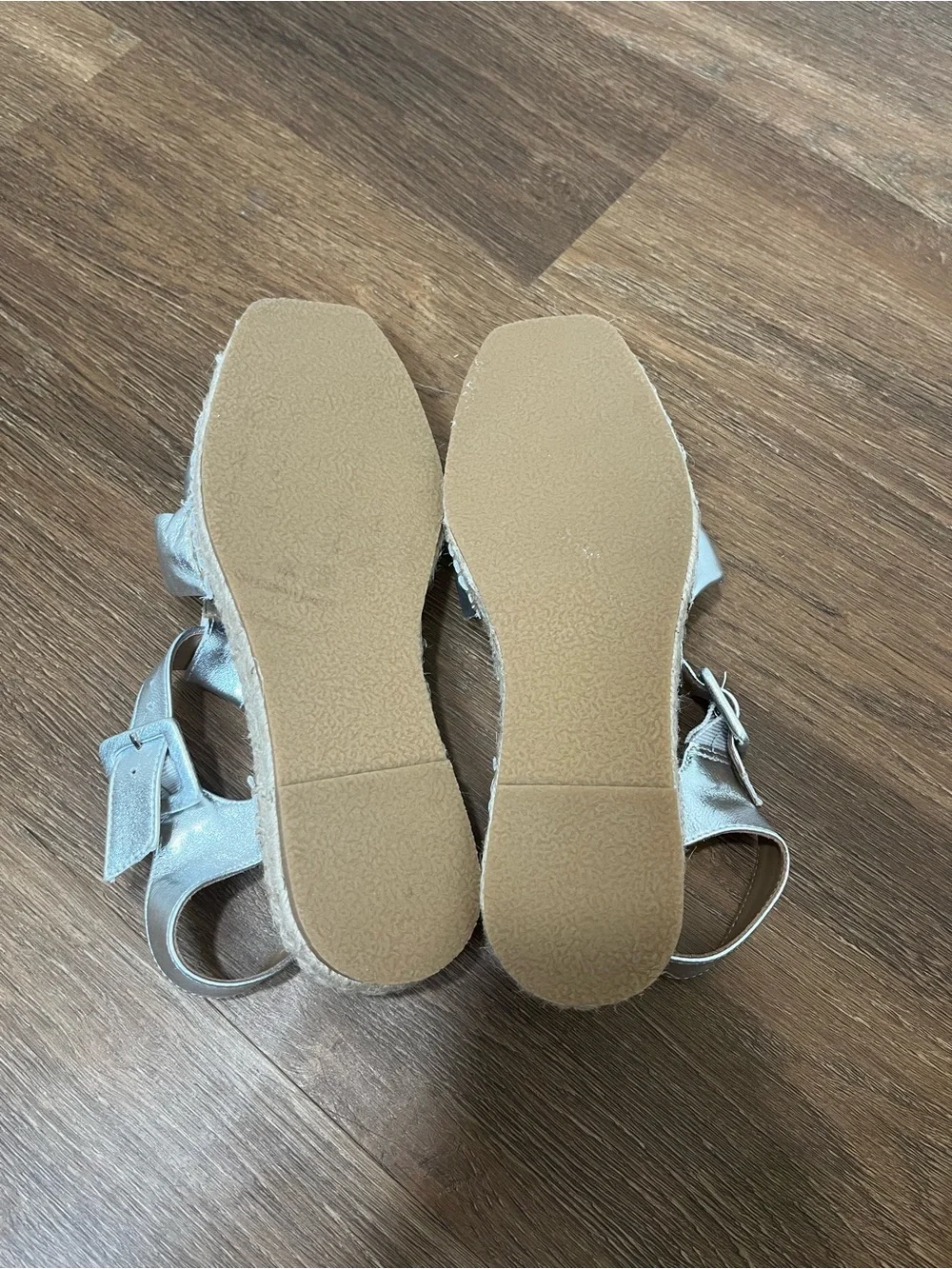 Bernardo Monri Metallic Espadrille Sandal Size 6
